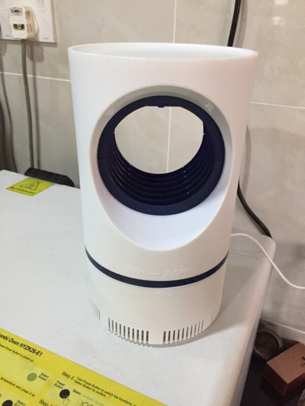 Electronic USB Mosquito Killer LED Trap Lamp - Image 3