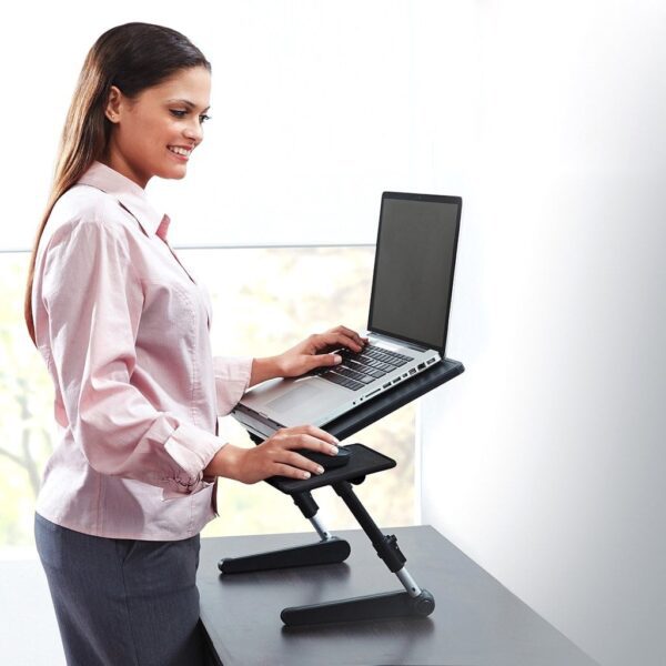 Airspace adjustable laptop desk